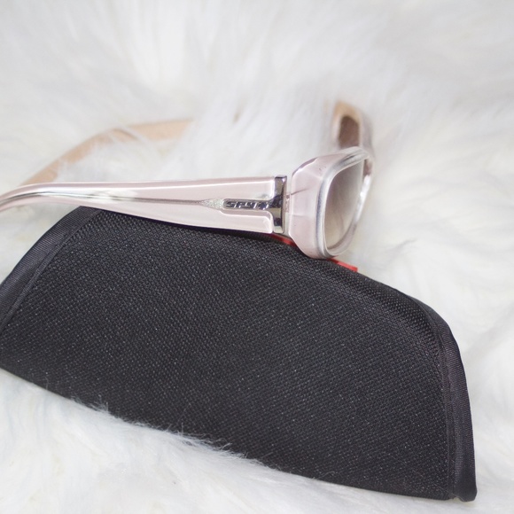 glasses - Picture 2 of 2